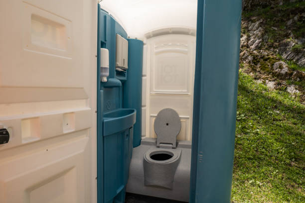 Portable Toilet Options We Offer in Meridian, ID